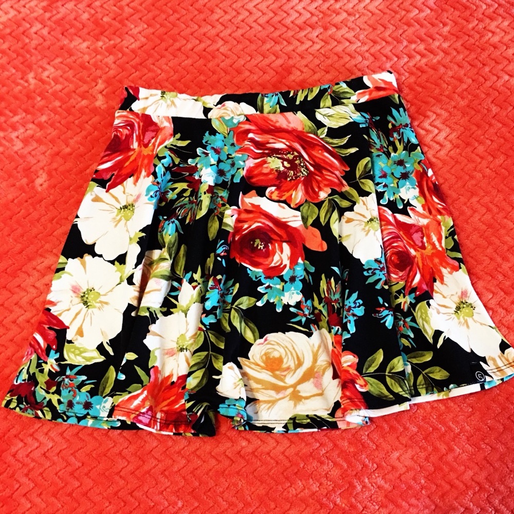 Fifth Harmony Skater Skirt Size L